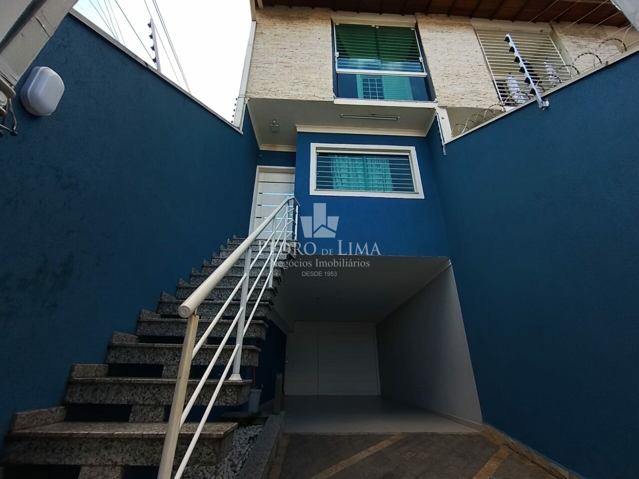 imagem do imovel Sobrado de 200m2 ,3 Dormitórios com Ar-Condicionado e 3 Vagas de Garagem no Tatuapé  ref: TP30045