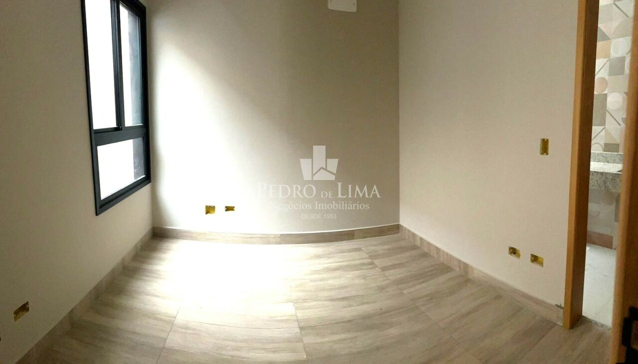 Sobrado na Vila Prudente 3 suites, 2 vagas de garagem, espaço gourmet