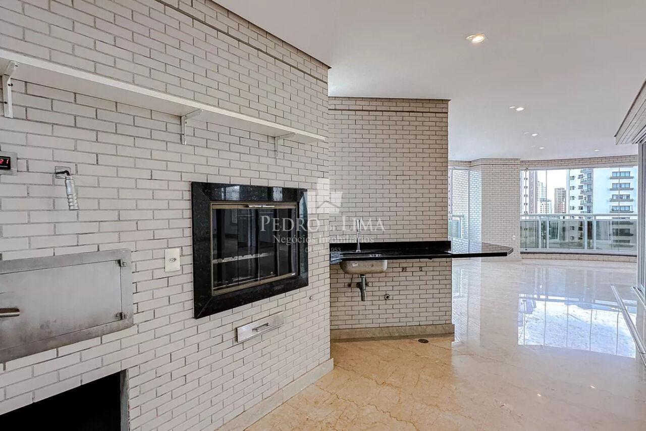 Apartamento Condominio Emilliano 298mts 4 suites 6 vagas 