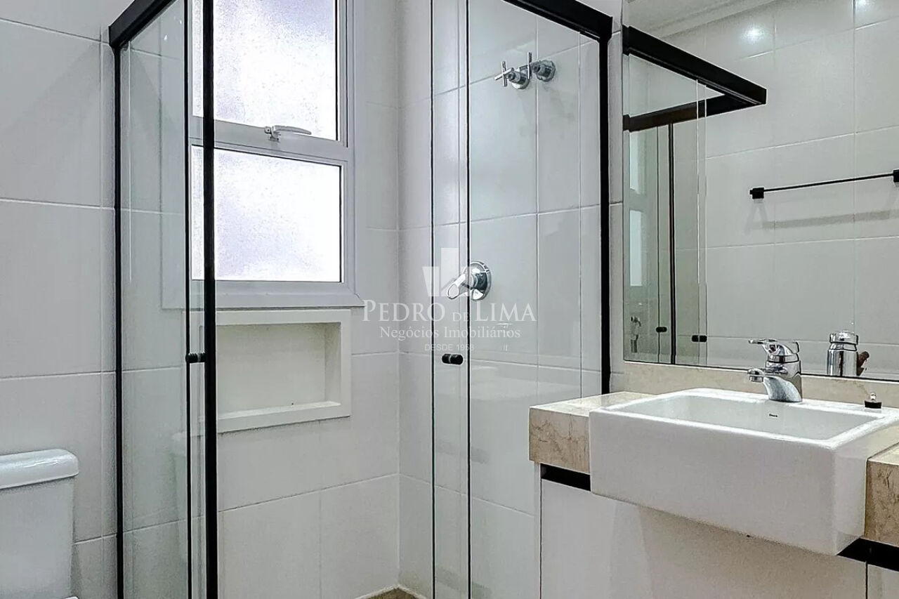 Apartamento Condominio Emilliano 298mts 4 suites 6 vagas 