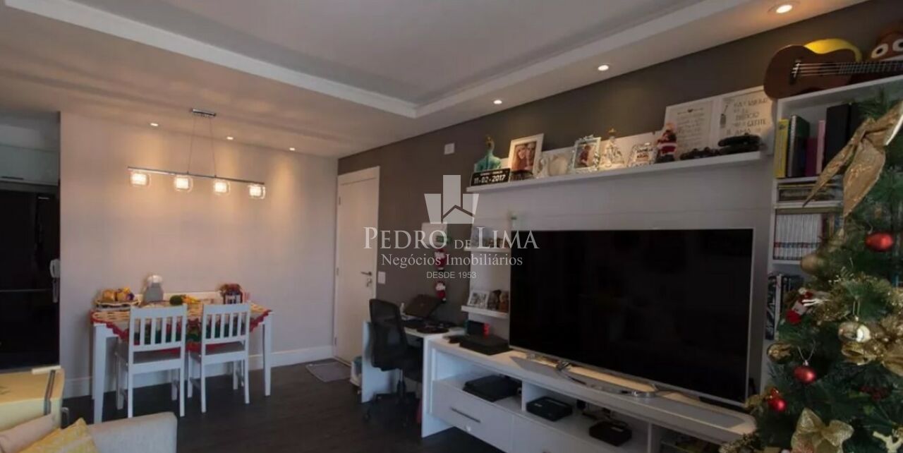 Apartamento 2 dormitórios, 1 suíte, 1 vaga, Tatuapé