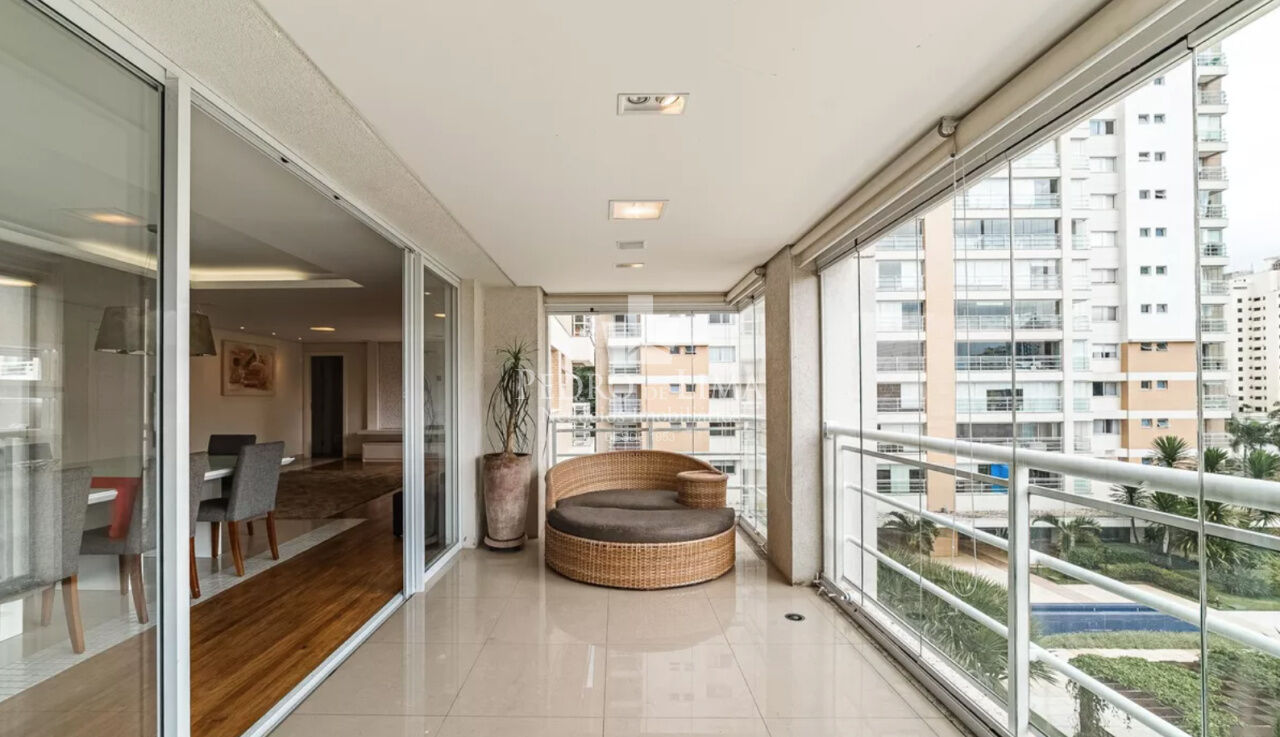 imagem do imovel Apartamento 3 suítes e 3 vagas em condomínio Clube no Tatuapé ref: TP30117