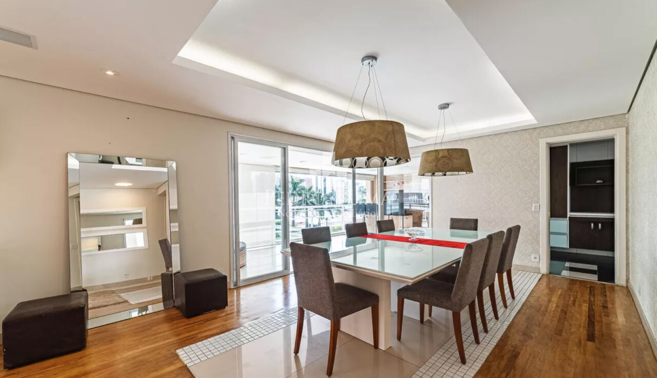 Apartamento 3 suítes e 3 vagas em condomínio Clube no Tatuapé