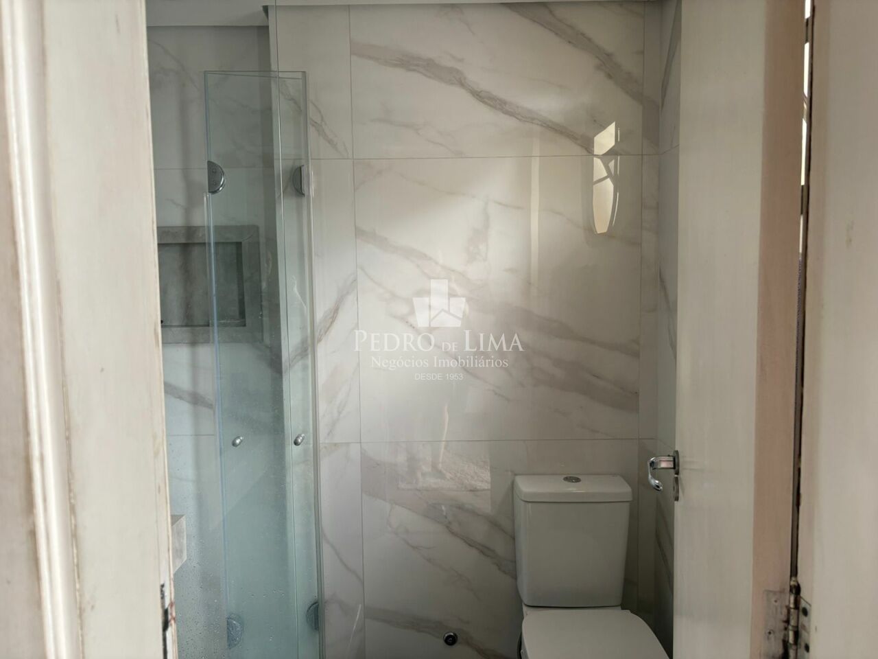 Apartamento 4 quartos, 3 vagas no Tatuapé.