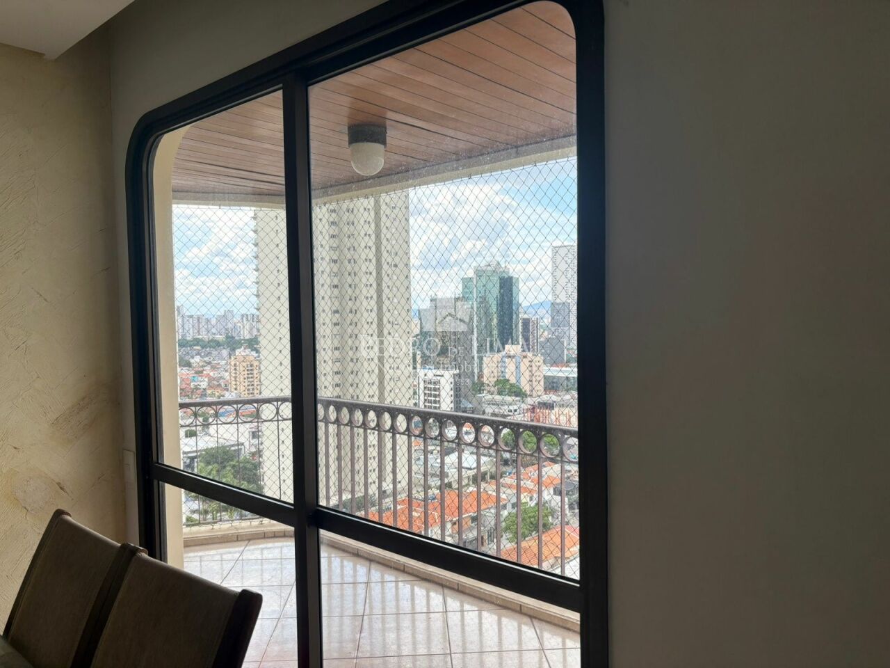 Apartamento 4 quartos, 3 vagas no Tatuapé.