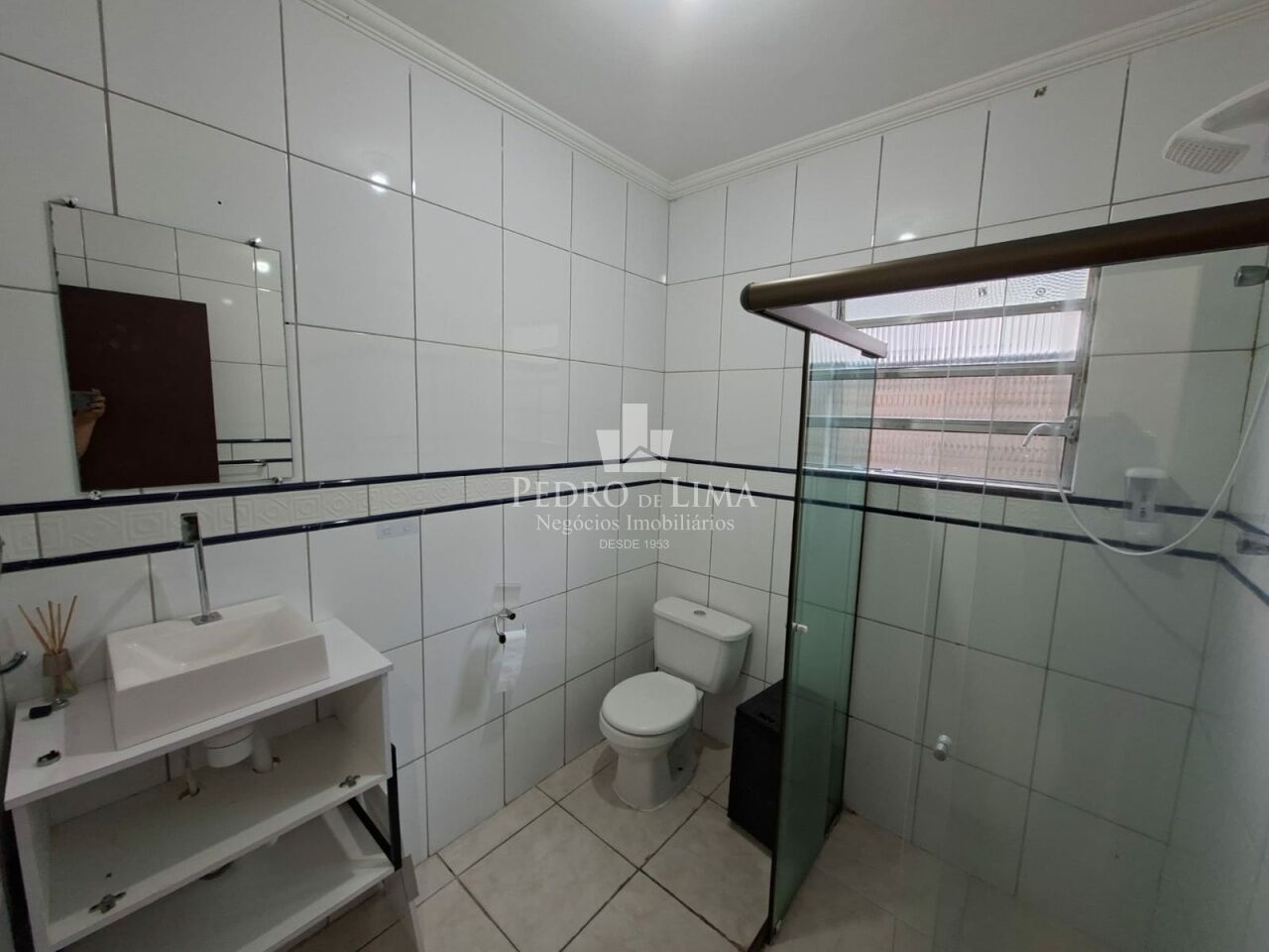 imagem do imovel Sobrado de 3 Dormitório e Duas Vagas no Jardim Textil ref: TP30145