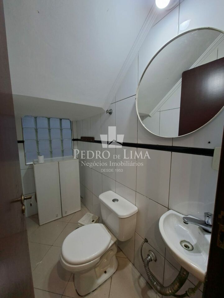 imagem do imovel Sobrado de 3 Dormitório e Duas Vagas no Jardim Textil ref: TP30145