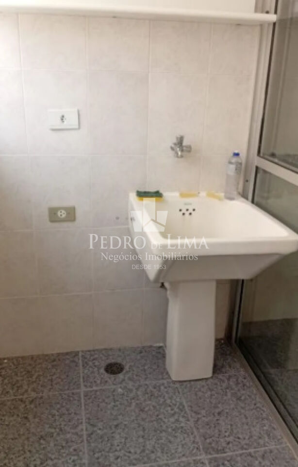 CONDOMÍNIO BRASIL  Apartamento no Tatuapé 1 dormitorio, 1 banheiro, 1 vaga de garagem  no Tatuapé