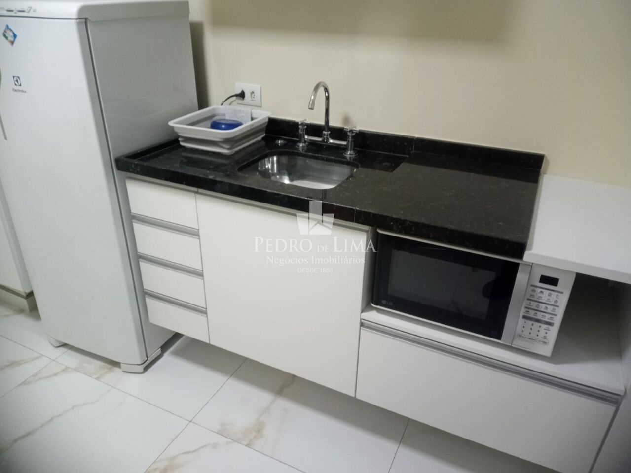 Apartamento no Condomínio Linea Home Resort Studios - 25m² em frente ao Metrô Carrão