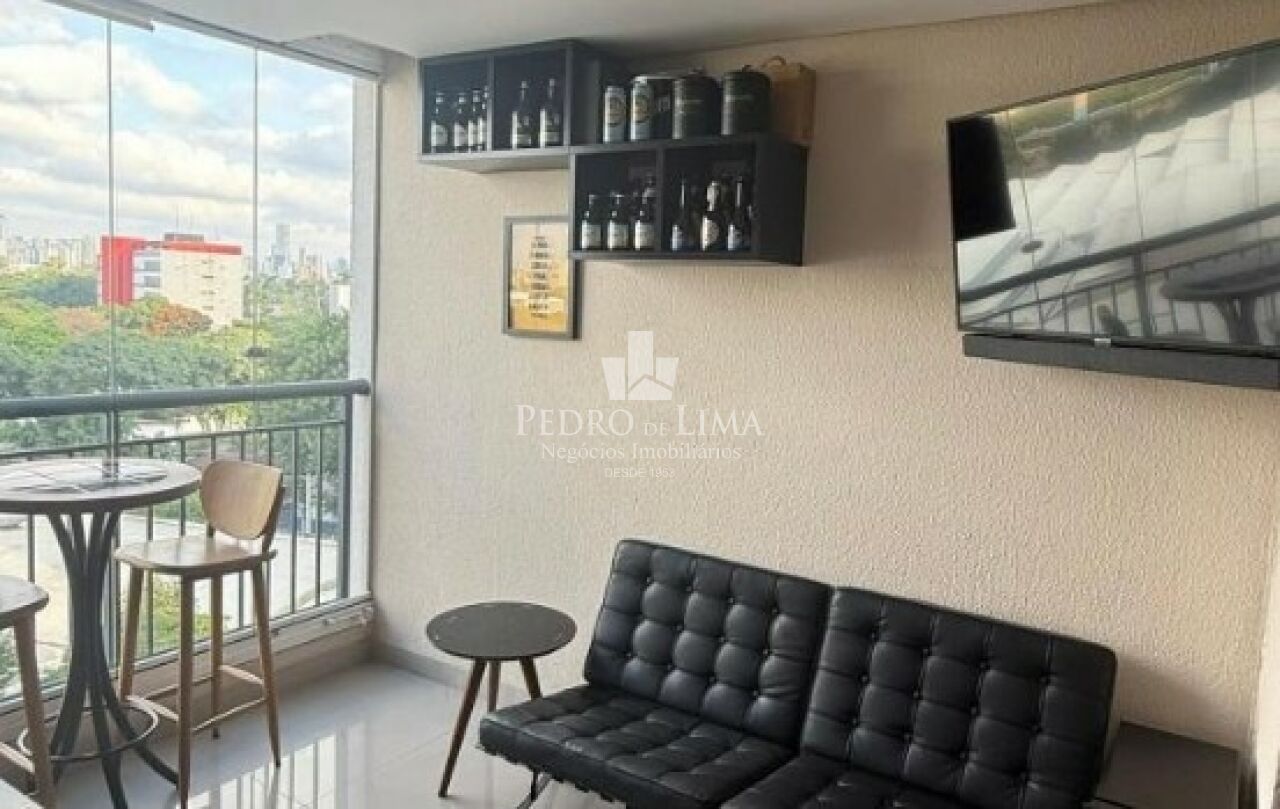 Apartamento de 2 dormitórios, 1 vaga e 65 m², no Belém. 
