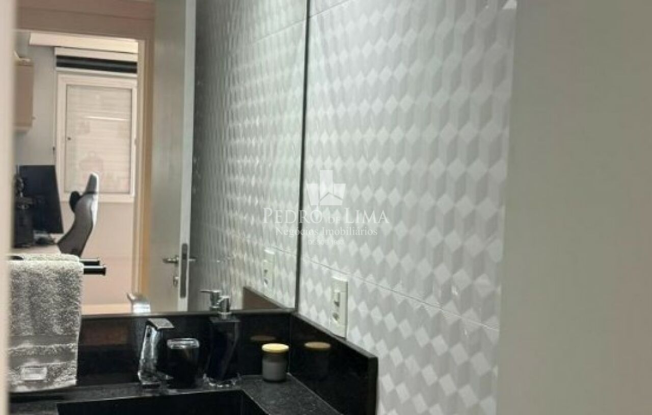 Apartamento de 2 dormitórios, 1 vaga e 65 m², no Belém. 