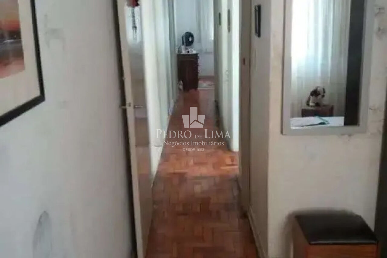 Sobrado Frontal, 3 quartos,, 2 vagas na Agua Rasa