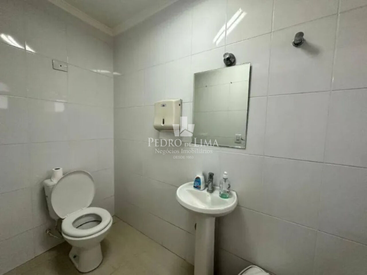 Sobrado Comercial 210m² 2 vagas