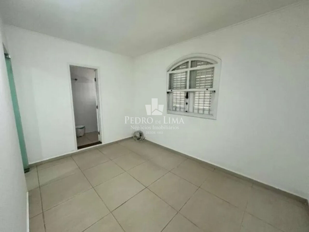 Sobrado Comercial 210m² 2 vagas
