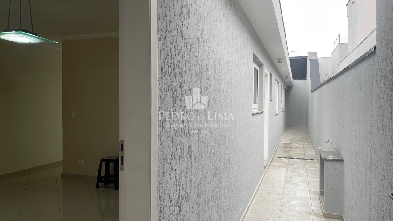 Casa térrea 95m² ótima localização 