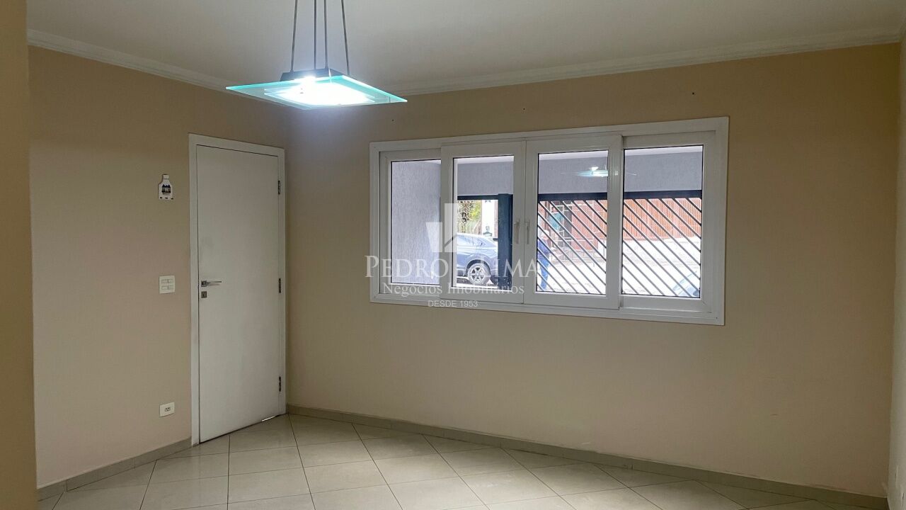 Casa térrea 95m² ótima localização 