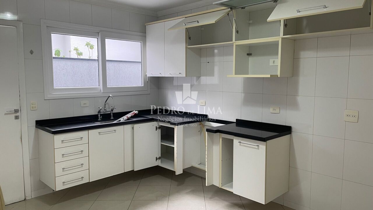 Casa térrea 95m² ótima localização 