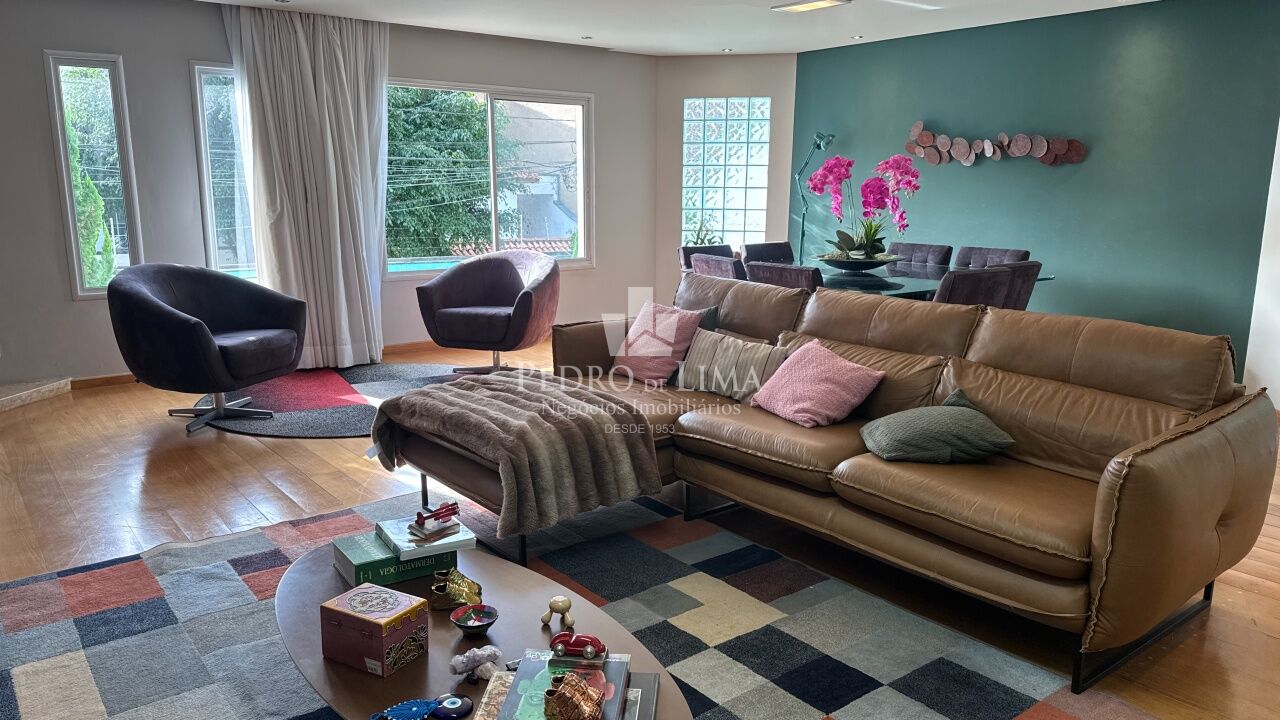 imagem do imovel Sobrado 3 suites 6 vagas no Jardim Taxtil ref: TP30209