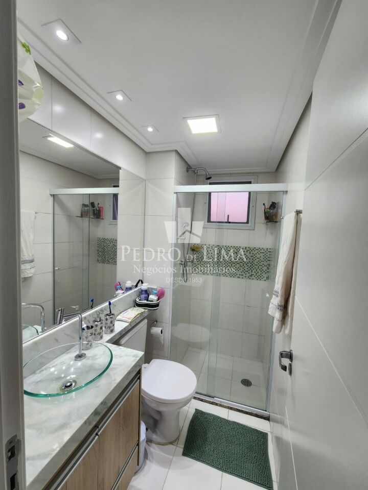 Tatuapé --Andar Alto-78m² 3 dorm (1 suite)   sacada  2 vagas próximo ao metrô