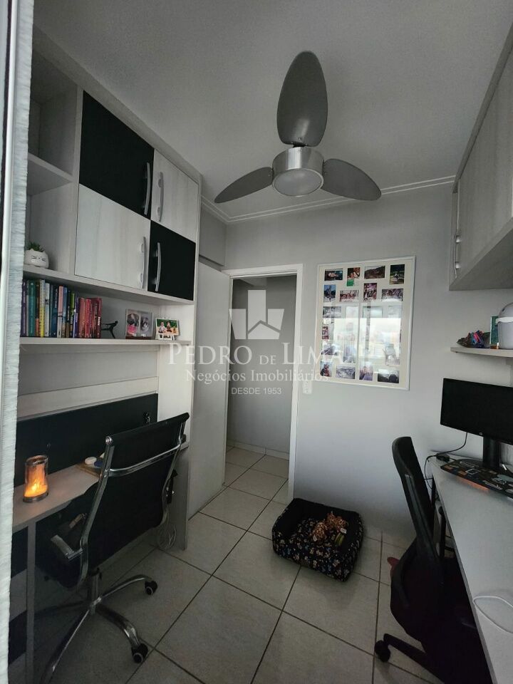 Tatuapé --Andar Alto-78m² 3 dorm (1 suite)   sacada  2 vagas próximo ao metrô