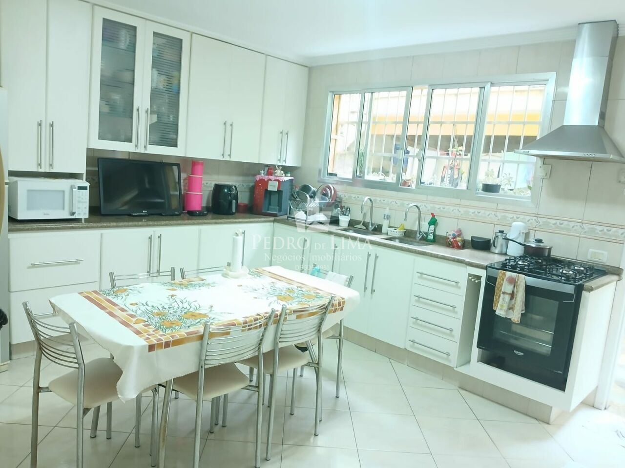 imagem do imovel Sobrado Frontal com 3 quartos, 1 suíte, 2 vagas, Vila Ema ref: TP30225