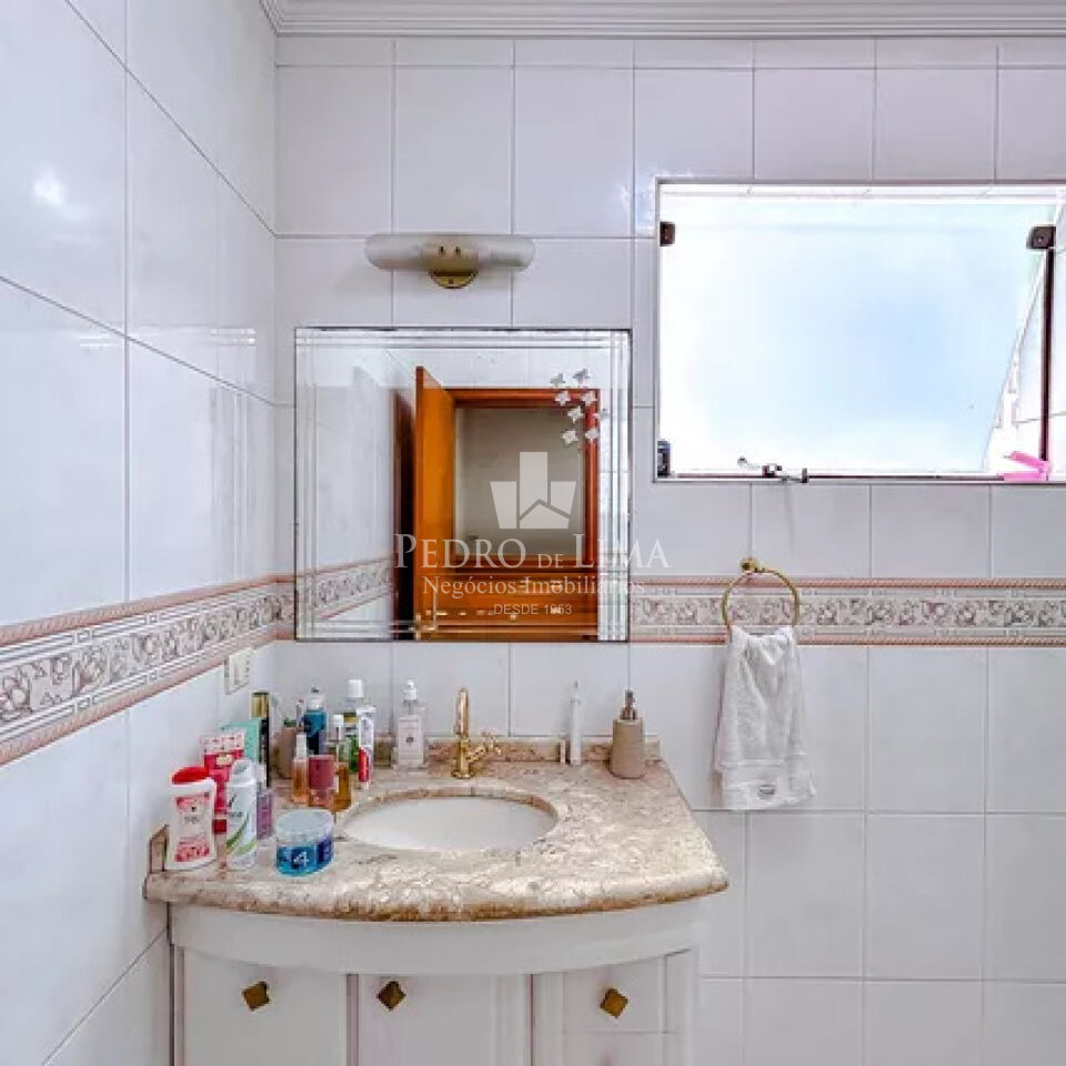 Sobrado 3 quartos , 4 vagas, 147 m² , Parque São Jorge