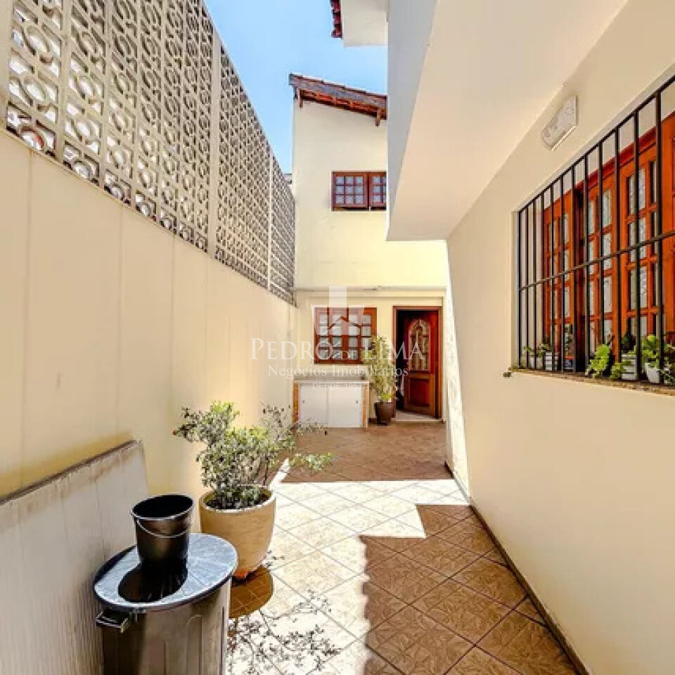 Sobrado 3 quartos , 4 vagas, 147 m² , Parque São Jorge