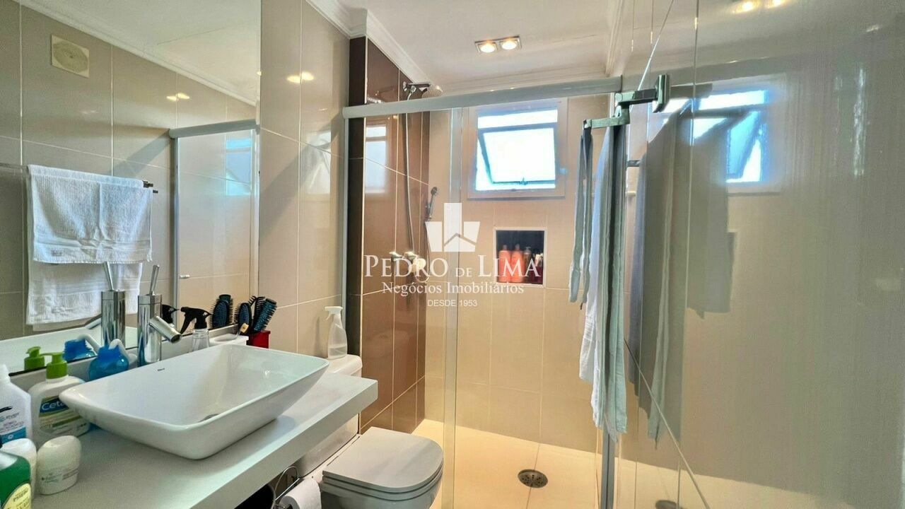 Apartamento de 2 quartos (2suítes) 3 vagas - Condomínio Milano Club - Vila Carrão