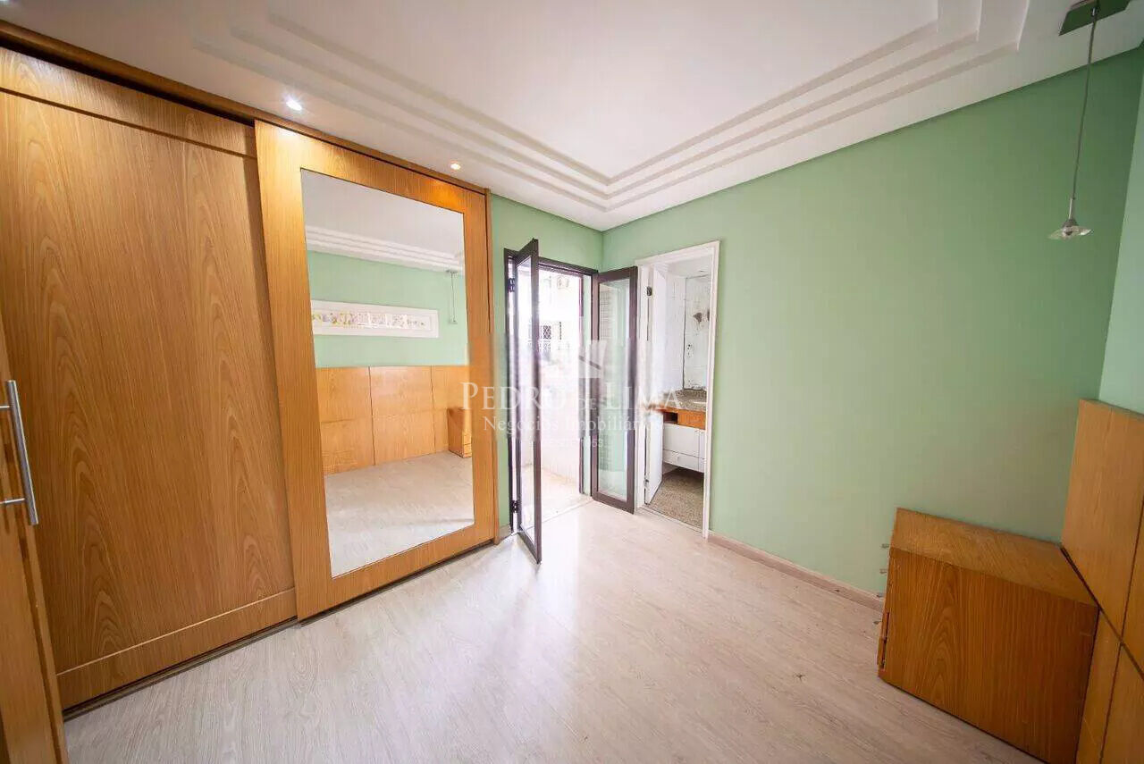 Apartamento no Tatuapé no Condomínio Piazza Venezia  com 75 metros com  3 quartos 1 suíte 2 vagas