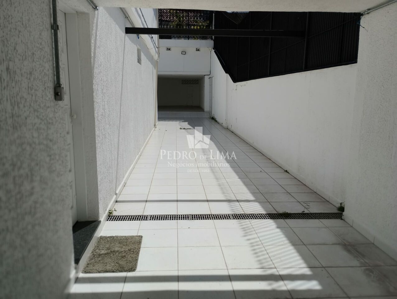 Sobrado Comercial ou Residencial  de 243m2, 3 Dormitórios, Piscina, na Vila Formosa