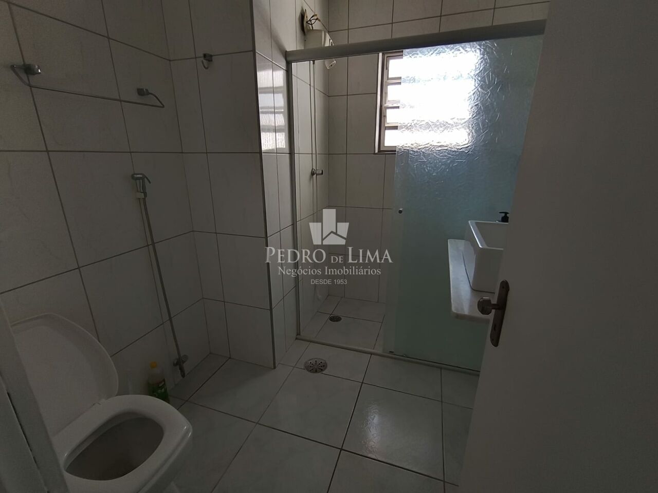 Sobrado Comercial ou Residencial  de 243m2, 3 Dormitórios, Piscina, na Vila Formosa