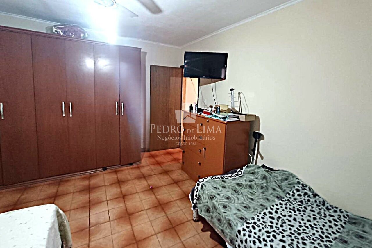 Casa Térrea na Vila Formosa 3 quartos, 2 banheiros, 3 vagas de garagem