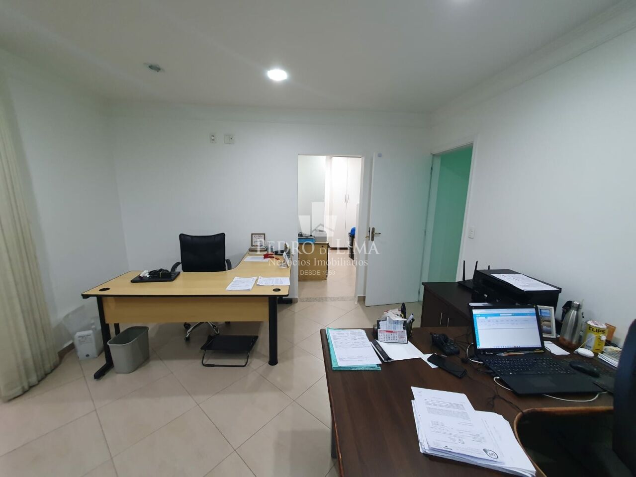 Sobrado bem localizado no Tatuapé, fins comerciais, 260m2 de terreno e 350m2 de área construída.