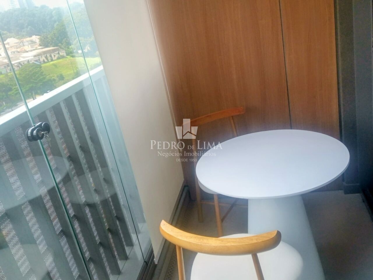 Apartamento Studio de 25m² no coração do Anália Franco