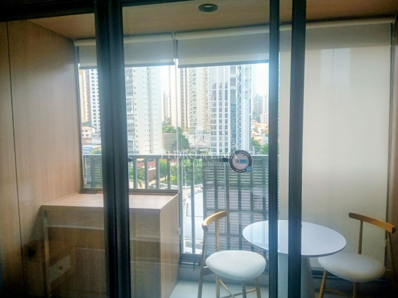 Apartamento Studio de 25m² no coração do Anália Franco