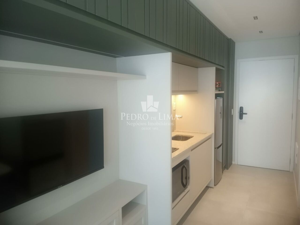 Apartamento Studio de 25m² no coração do Anália Franco