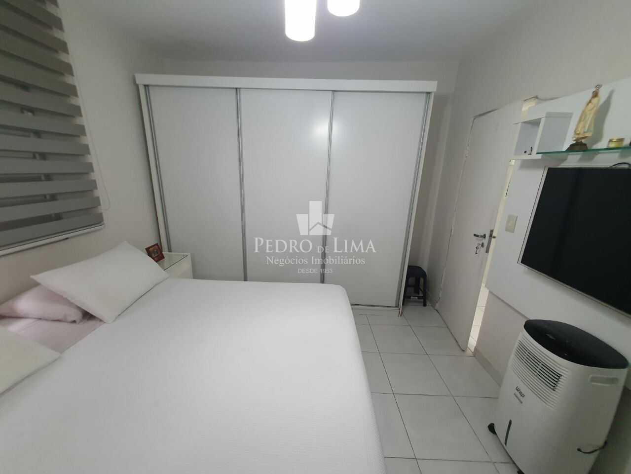 Dois sobrados para fins residenciais no mesmo terreno ! aprox. 400m² de área construída
