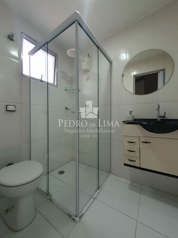 Dois sobrados para fins residenciais no mesmo terreno ! aprox. 400m² de área construída