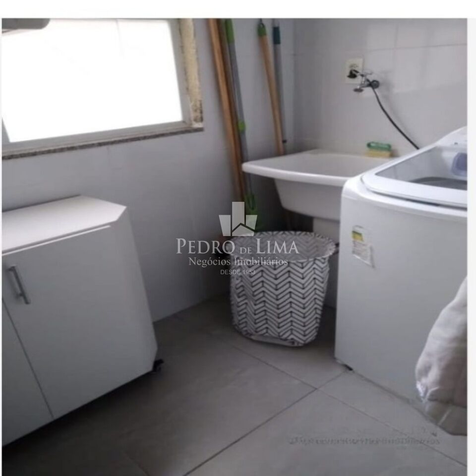 Sobrado em Condomínio, 3 quartos, 1 suíte, 2 vagas