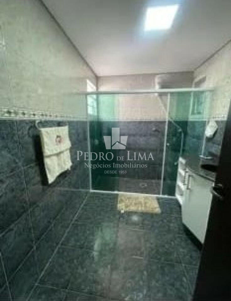 Sobrado - 5 Quartos - Vila Matilde - Próximo ao metrô - 2 Vagas