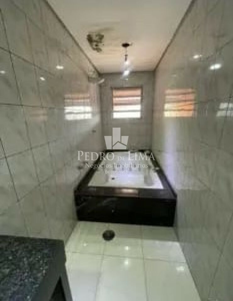 Sobrado - 5 Quartos - Vila Matilde - Próximo ao metrô - 2 Vagas