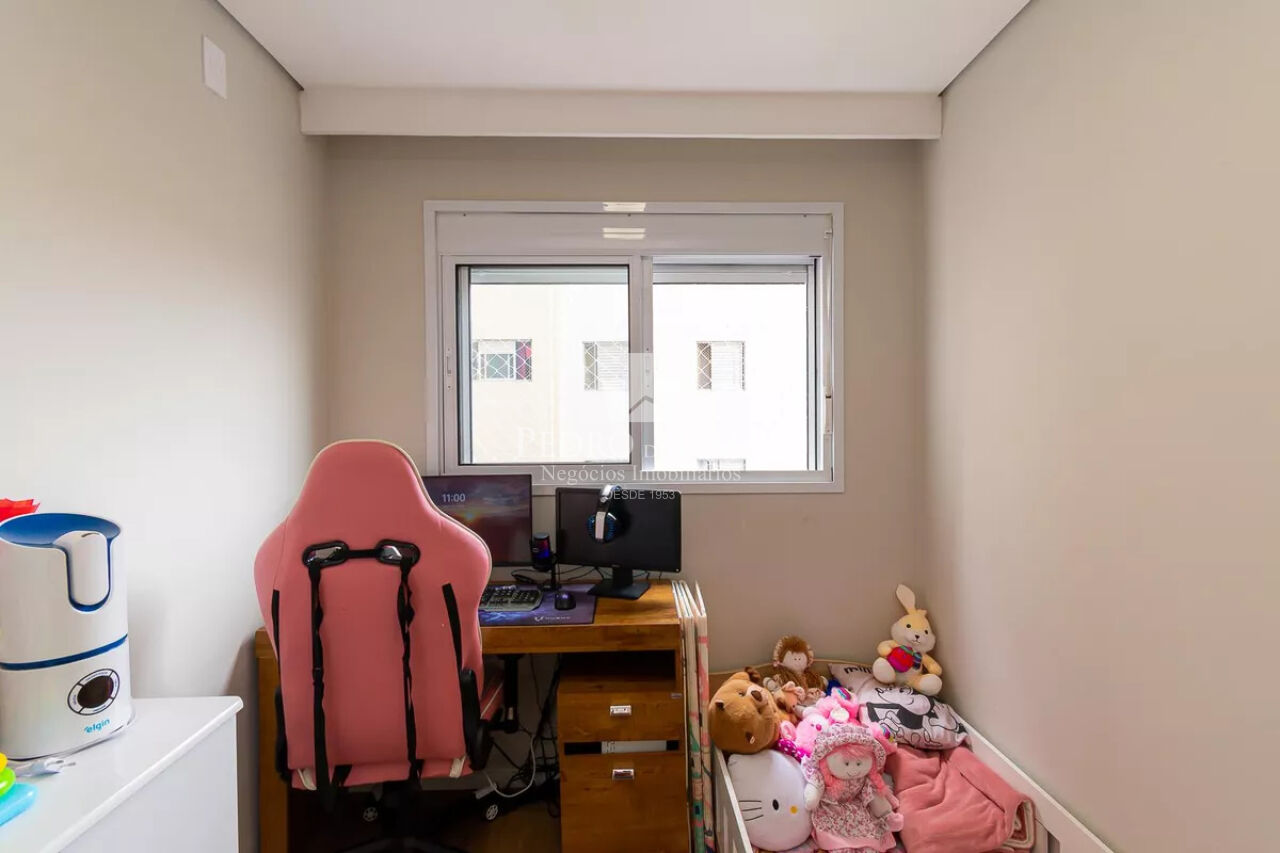 Apartamento com sacada  2 dormitorios, 1 banheiro 1 vaga  Condominio Vita Parque