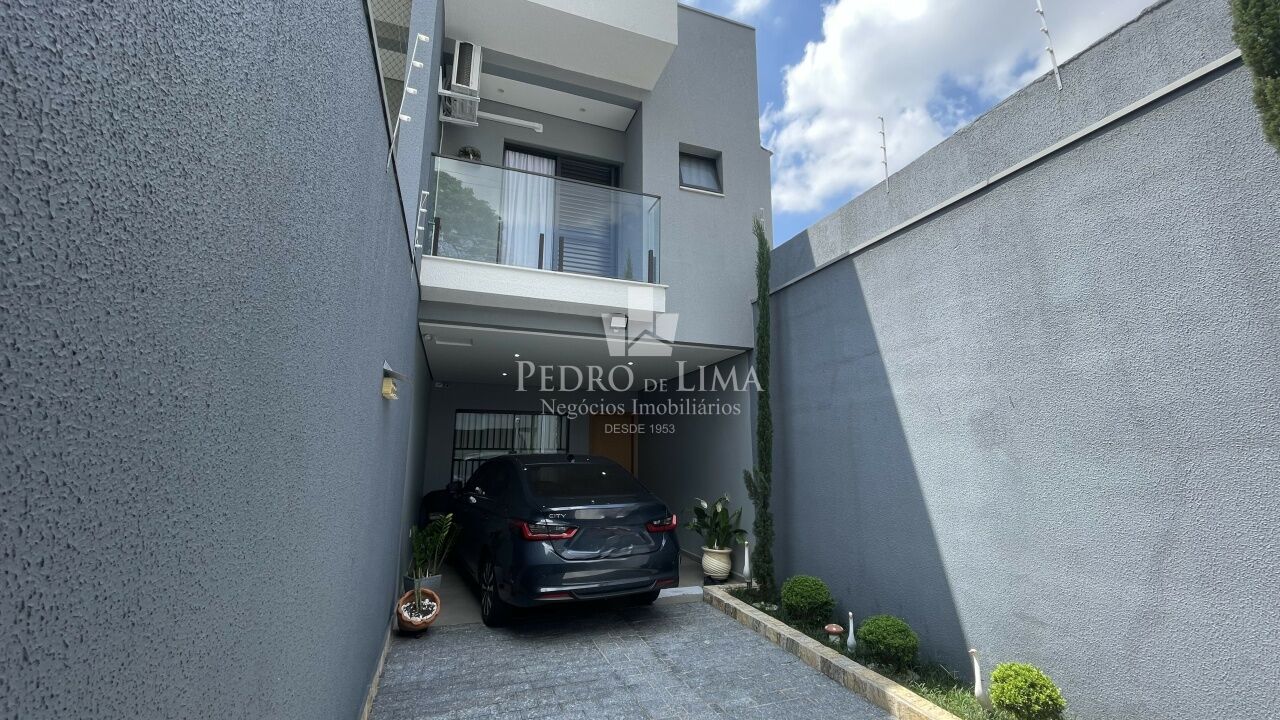 sobrado forntal 130m2 