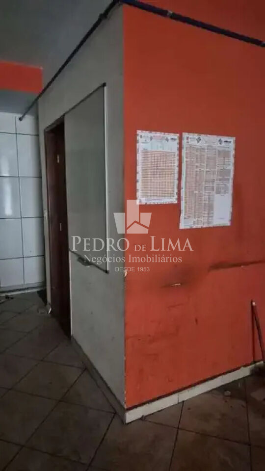 Salão de 100m² a uma distância de 700 metros do Shopping Metrô Tatuapé
