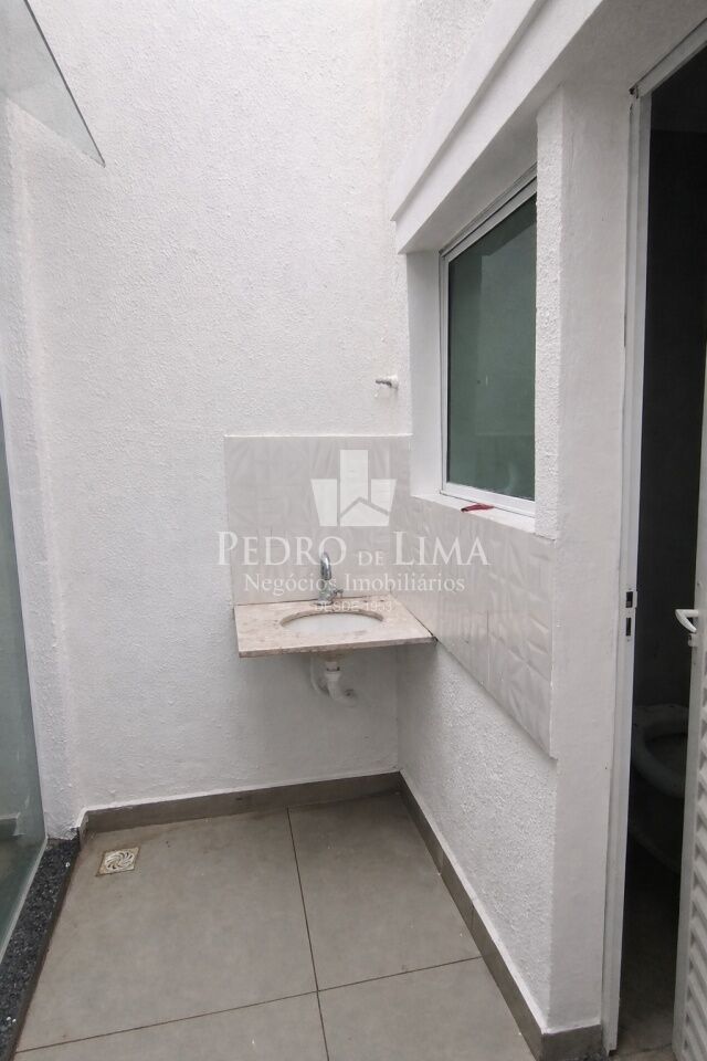 Salão com salas e área externa, 240m², 8 vagas, no Tatuapé.