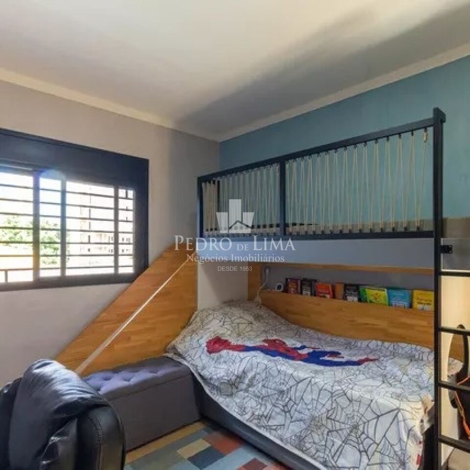 Sobrado Frontal  com Espaço Gourmet e Piscina, 3 suítes, lavabo, 2 vagas de garagem