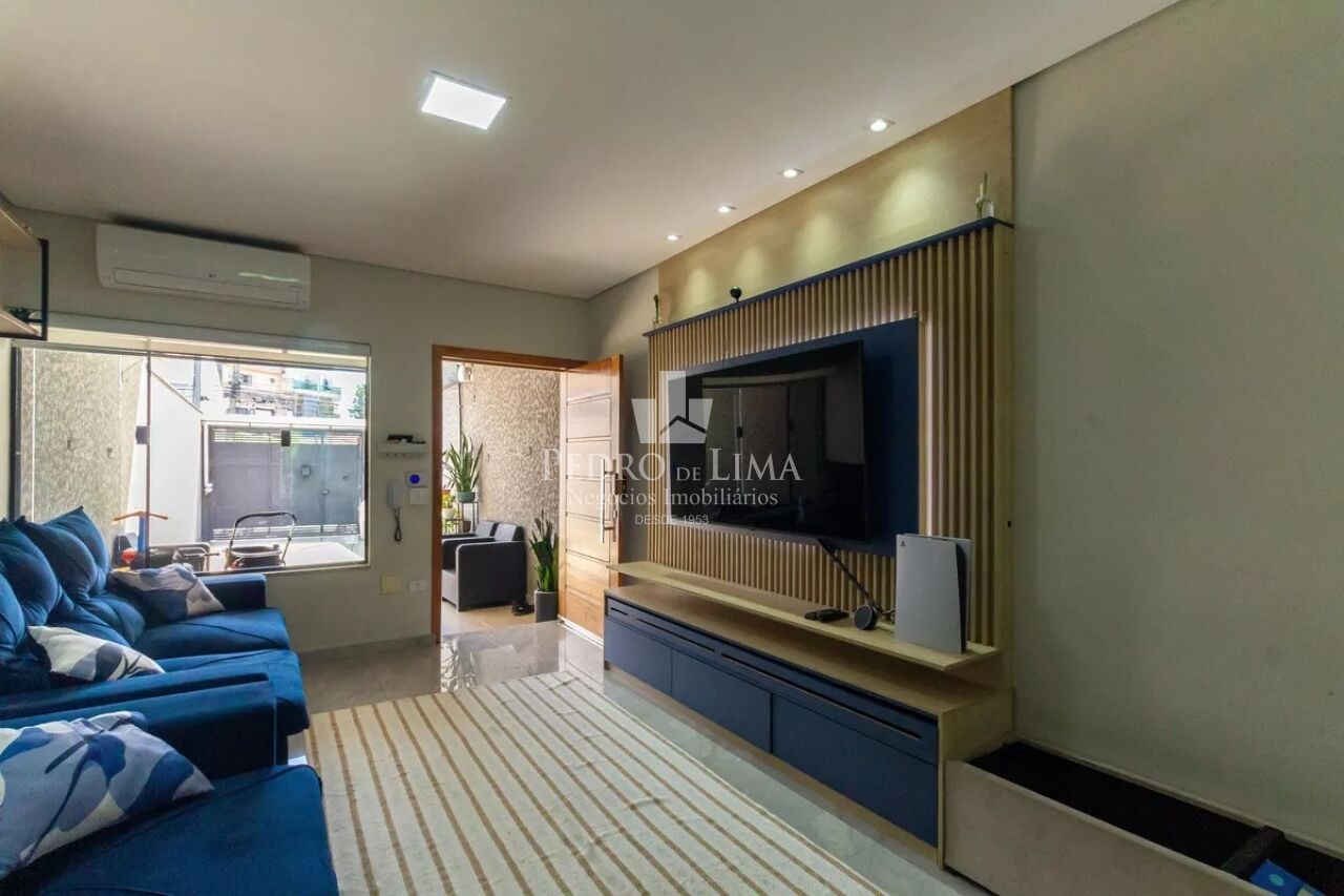 imagem do imovel Sobrado Frontal  com Espaço Gourmet e Piscina, 3 suítes, lavabo, 2 vagas de garagem ref: TP30312