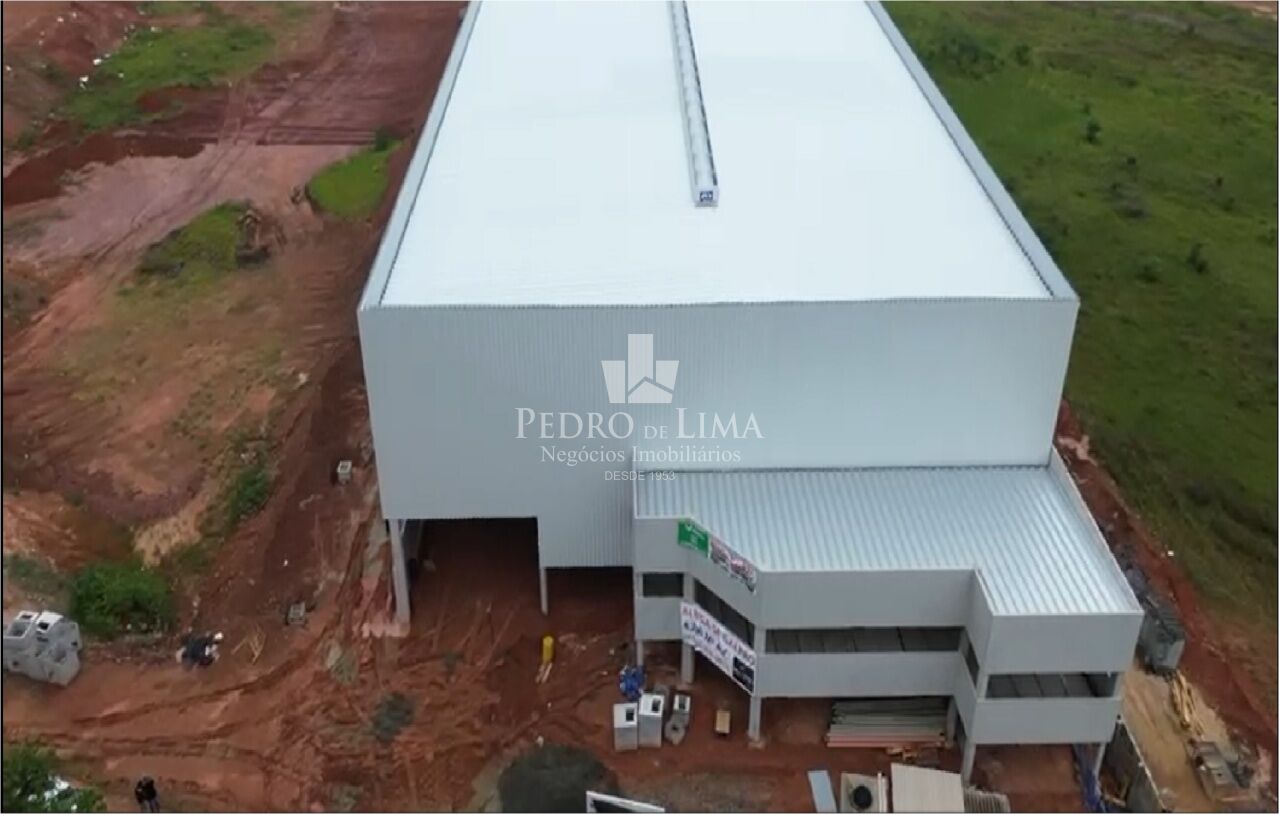 Galpão Industrial 4.200m² de área útil, em Itaquaquecetuba.