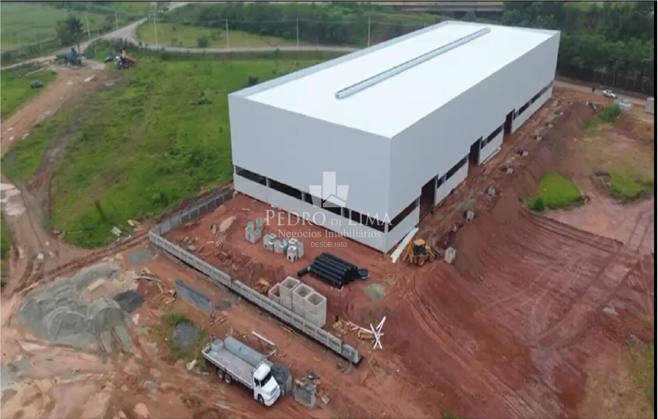 imagem do imovel Galpão Industrial 4.200m² de área útil, em Itaquaquecetuba. ref: TP30331