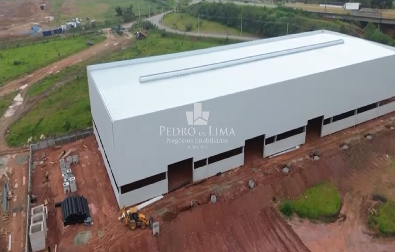 Galpão Industrial 4.200m² de área útil, em Itaquaquecetuba.